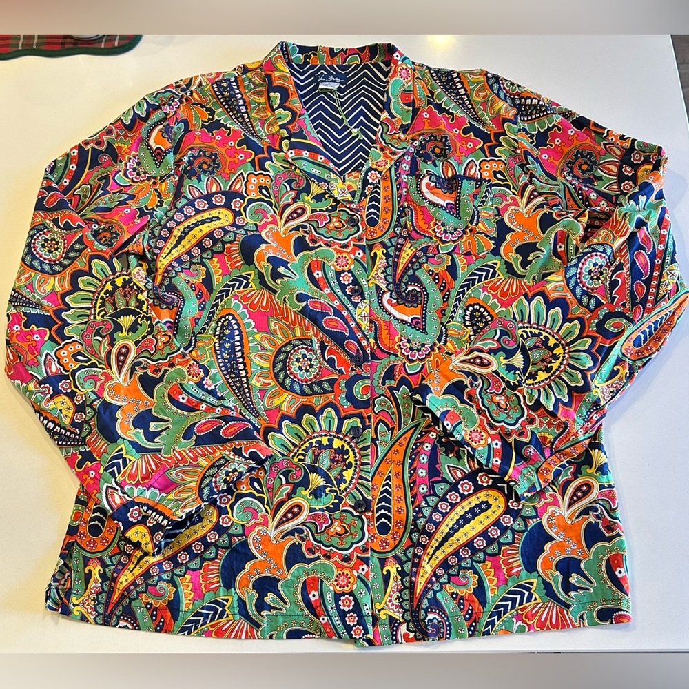 Vera Bradley Multicolor Paisley and chevron button down top